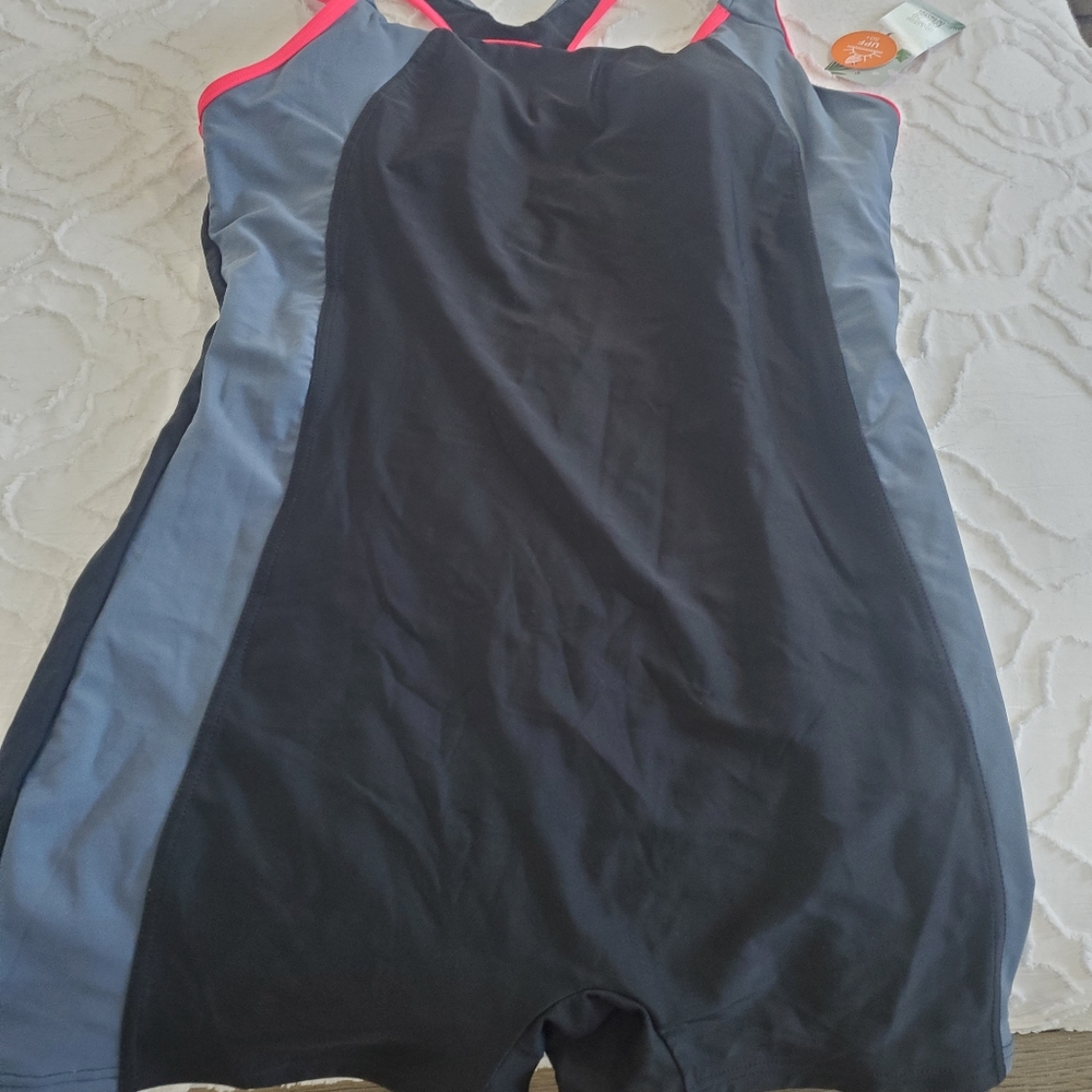 Athletic swimsuit